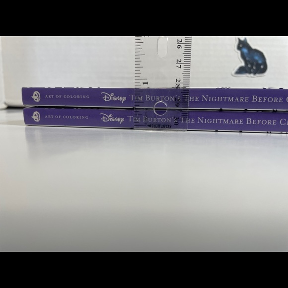 1 Art Of Coloring: Tim Burton's The Nightmare Before Christmas: 100 Images Book - Picture 7 of 16